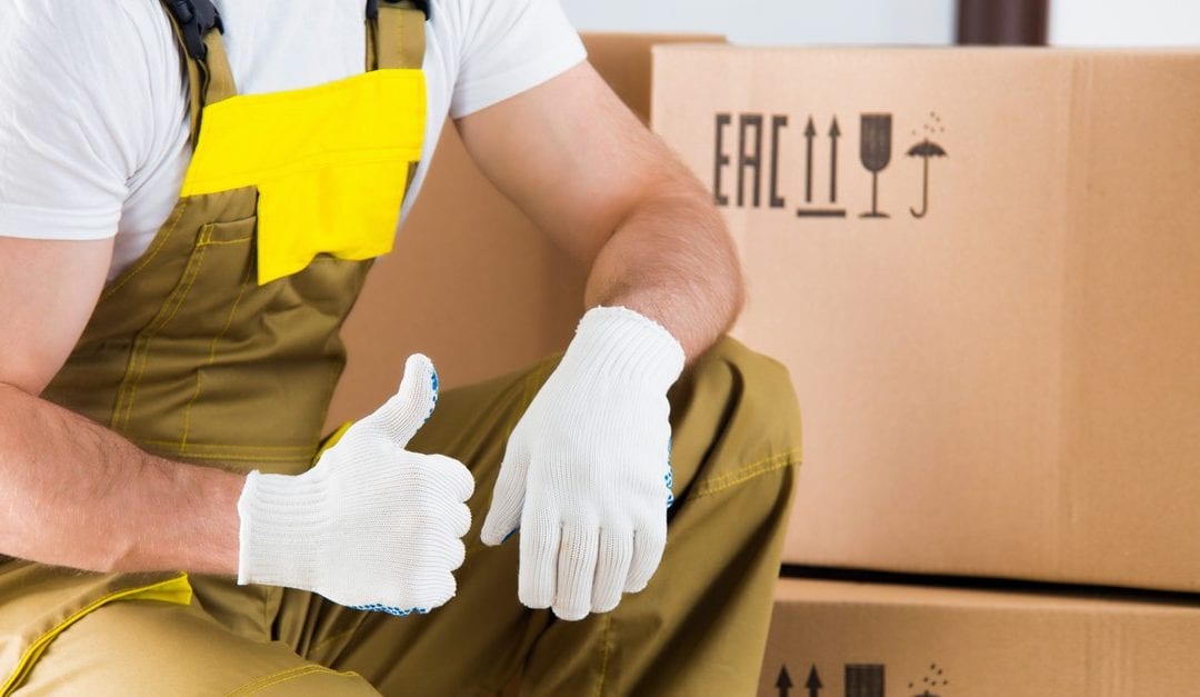 Professional Moving Services: 4 Vital Tips to Know When Hiring a Commercial Moving Company